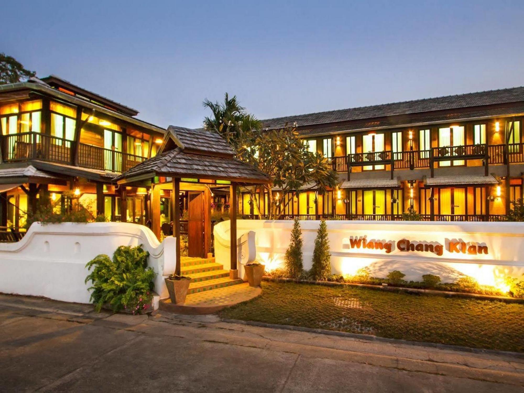Wiang Chang Klan Chiang Mai Exterior foto